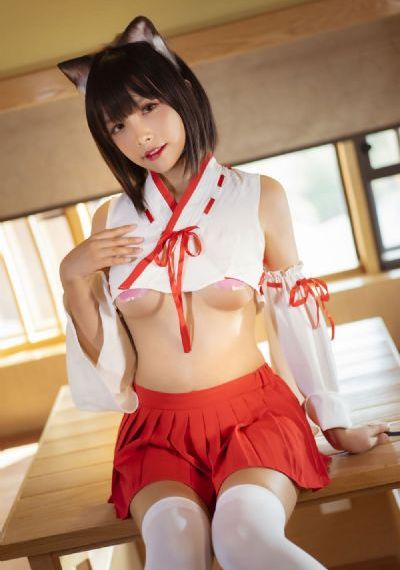 亚洲人女同志footjob_BD韩语神马影院在线